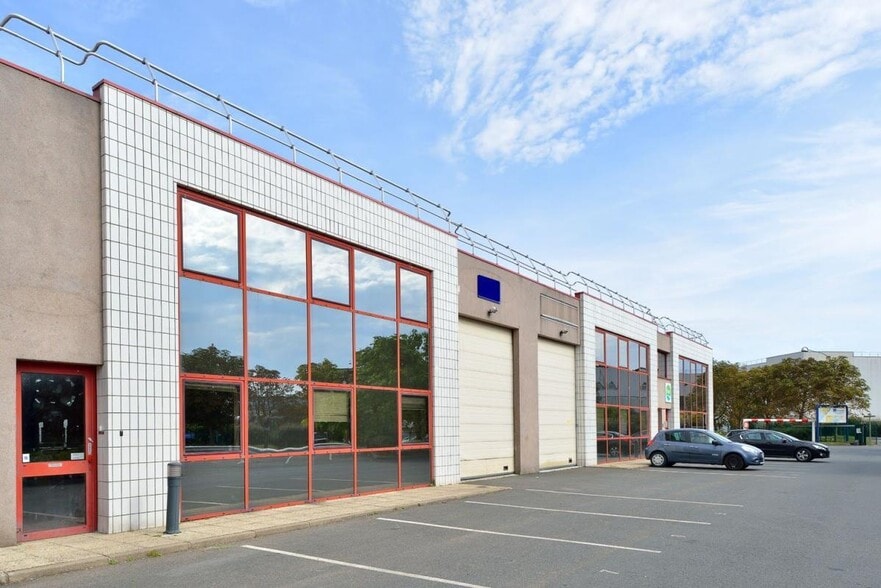 35 Avenue Du Gros Chêne, Herblay-sur-Seine à louer - Photo de l’immeuble – Image 3 sur 6