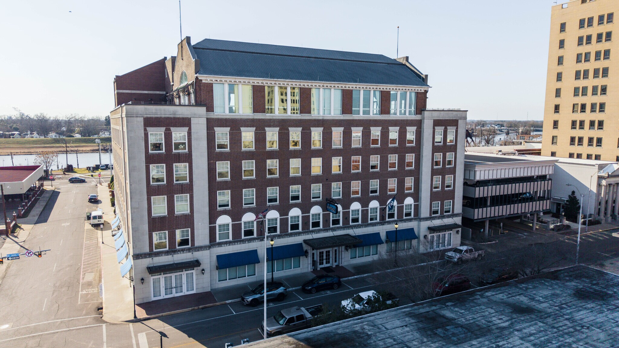 122 Saint John St, Monroe, LA à vendre Photo principale– Image 1 sur 45