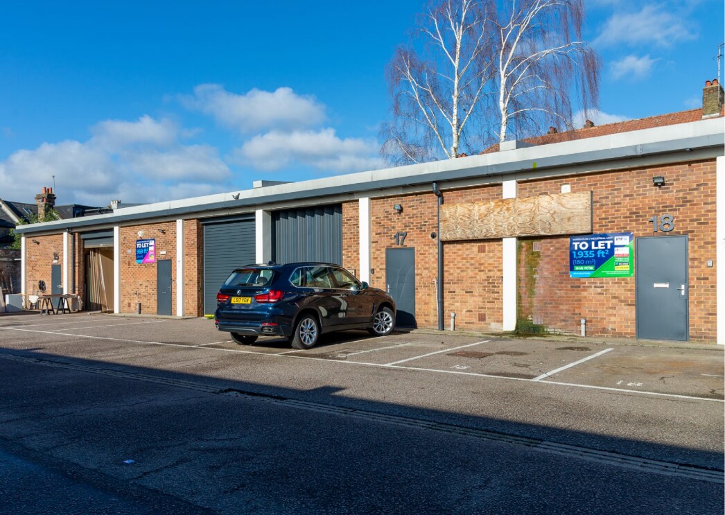 Glenville Mews, Londres à louer Photo principale– Image 1 sur 5