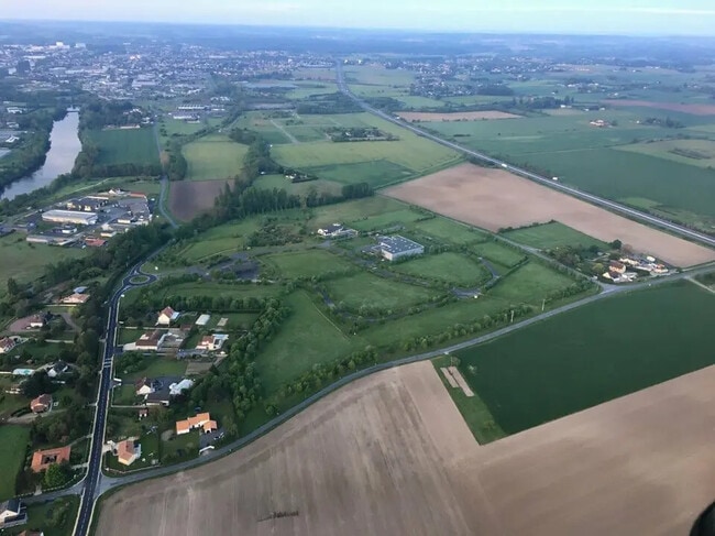 Plus de détails pour Terrain à vendre