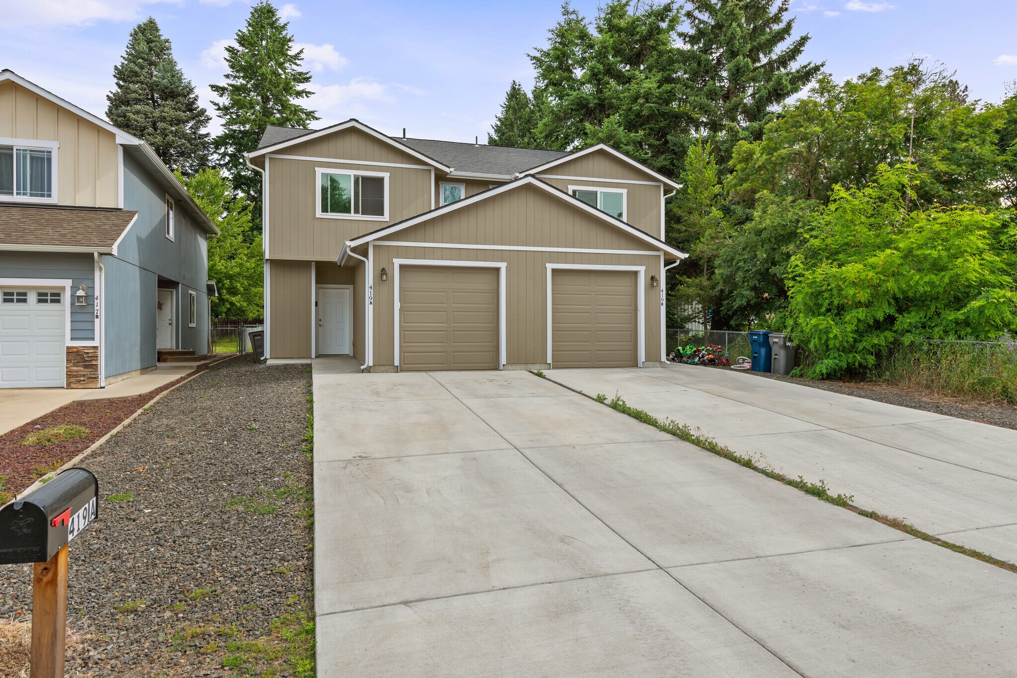 419 E E St, Deer Park, WA à vendre Photo principale– Image 1 sur 25