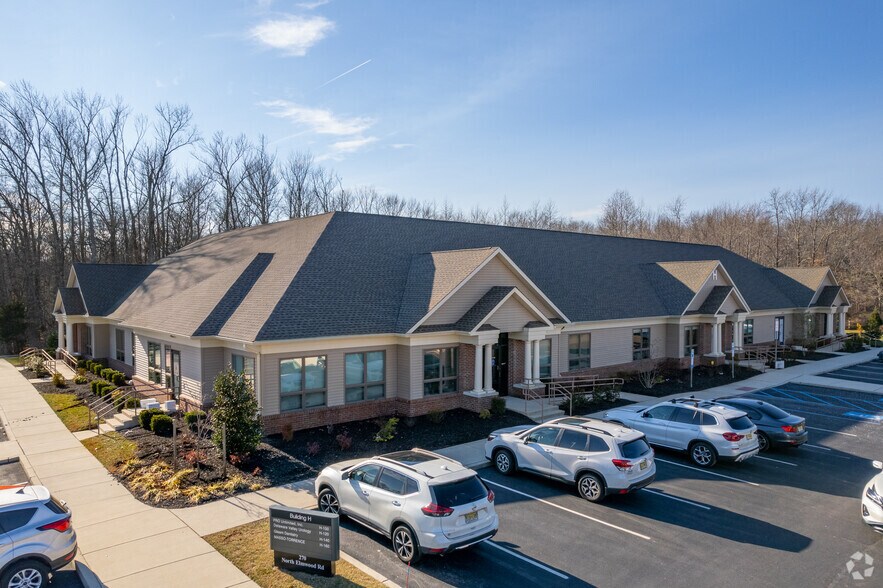 733 E Route 70, Marlton, NJ à louer - Photo de l’immeuble – Image 3 sur 5