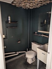 237 River Rd, Uxbridge, MA à louer Photo intérieure– Image 2 sur 18