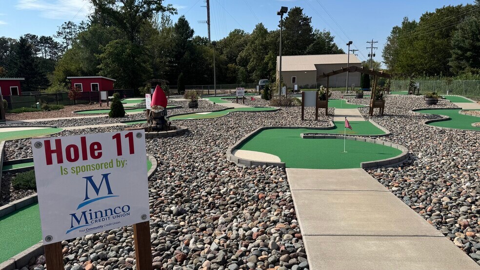 215 Opportunity Blvd N, Cambridge, MN à vendre - Photo de l’immeuble – Image 2 sur 17