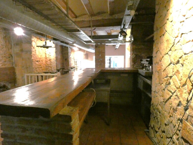View Photo
