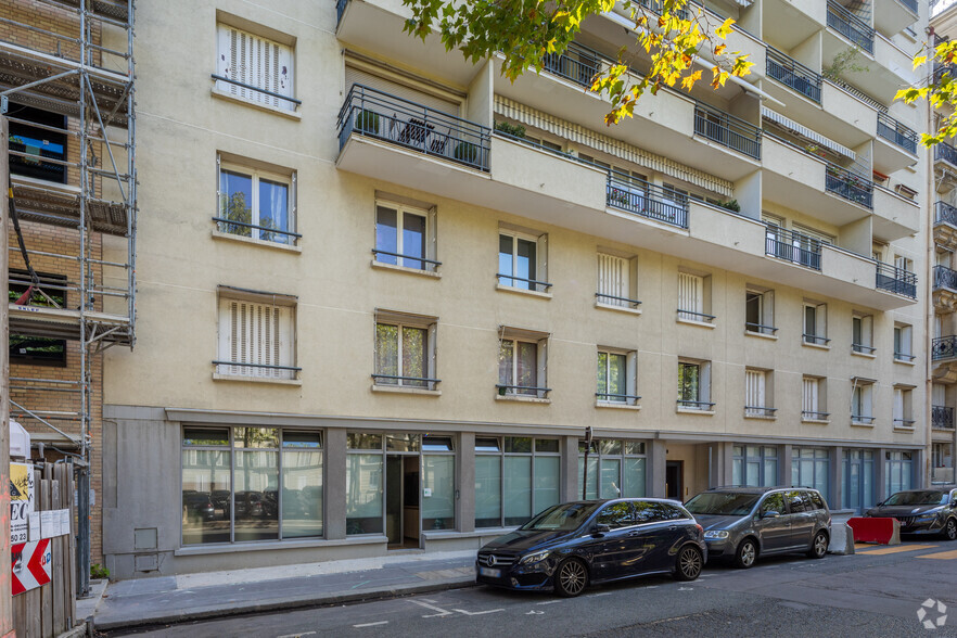 59 Avenue De Saxe, Paris à vendre - Photo de l’immeuble – Image 2 sur 2