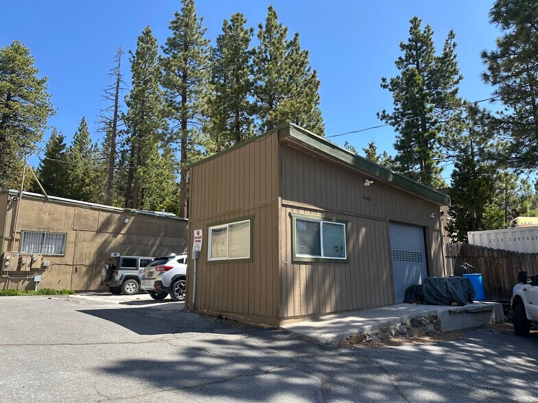 8463 Speckled ave, Kings Beach, CA à vendre - Photo de l’immeuble – Image 3 sur 5