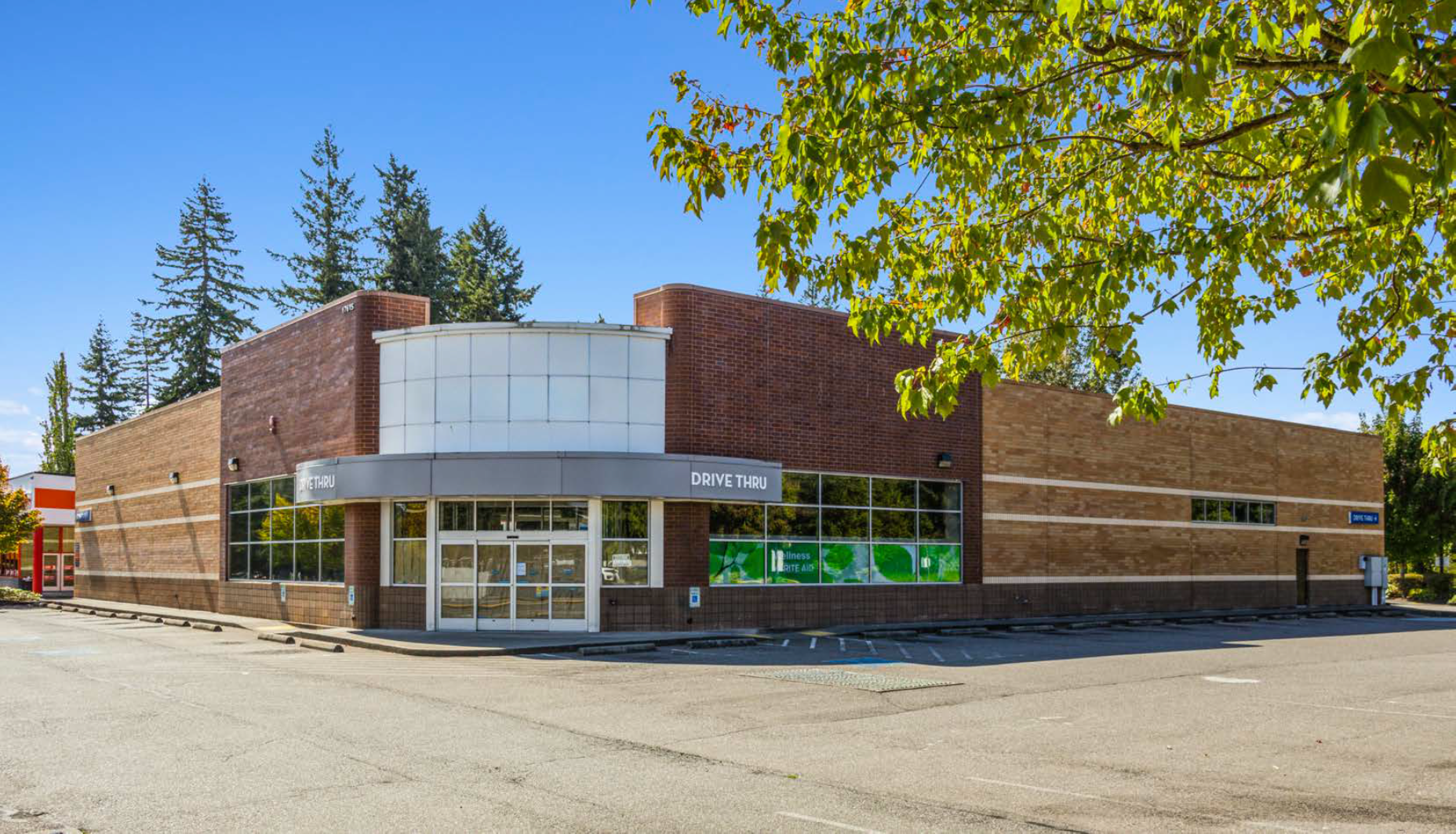 17615 140th Ave SE, Renton, WA à louer Photo de l’immeuble– Image 1 sur 7