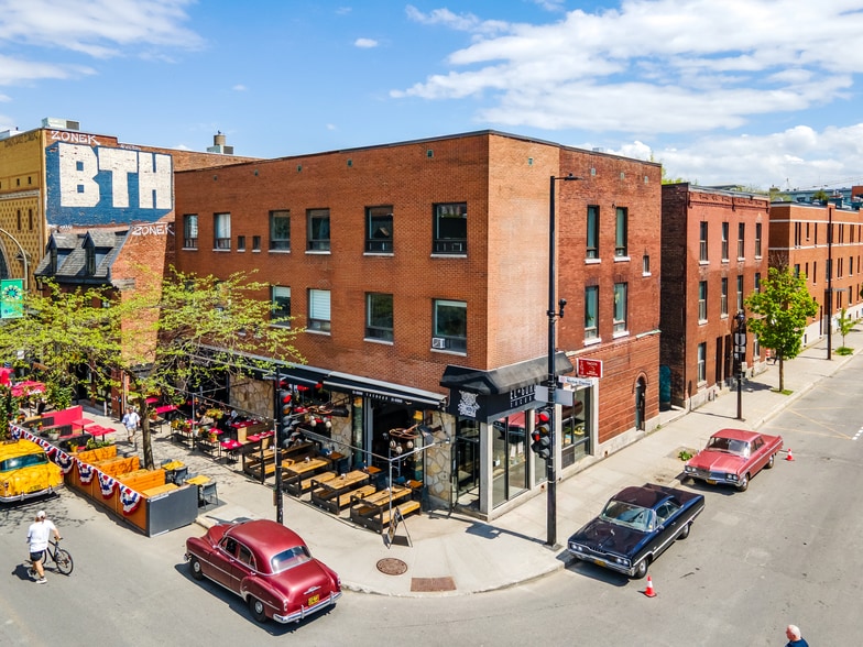 2504-2518 Notre-Dame W, Montréal, QC à vendre - Photo de l’immeuble – Image 1 sur 9