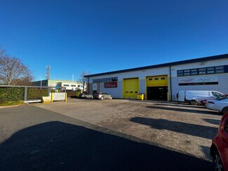 Plus de détails pour Victoria Rd, Leeds - Industriel/Logistique à louer