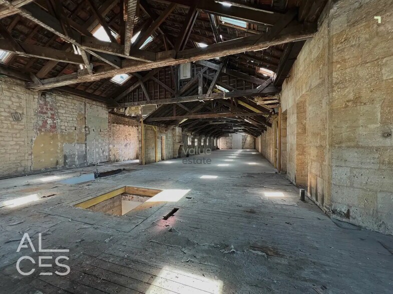 Bureau dans Bordeaux à vendre - Photo de l’immeuble – Image 3 sur 4