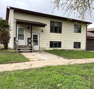 Plus de détails pour 310 8th St, Windom, MN - Logement à vendre