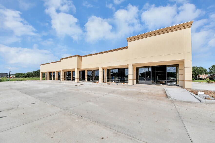 3420 FM 723, Rosenberg, TX à louer - Photo de l’immeuble – Image 2 sur 23