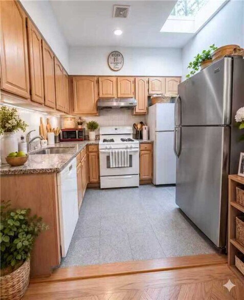 8310 Third Ave, Brooklyn, NY à vendre - Photo de l’immeuble – Image 2 sur 4