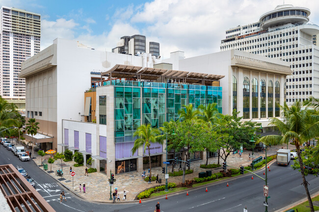 Plus de détails pour 2250 Kalakaua Ave, Honolulu, HI - Différents types d’espaces à louer