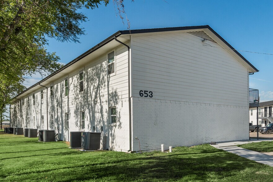 653 N Henry Hynds Expy, Van Alstyne, TX à vendre - Photo de l’immeuble – Image 1 sur 11