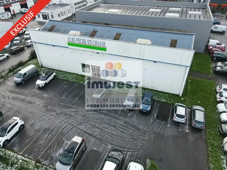 Local commercial dans Saint-Grégoire à louer - Photo de l’immeuble – Image 2 sur 5