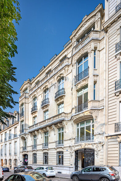 Espace de coworking dans Paris à louer - Photo de l’immeuble – Image 2 sur 2