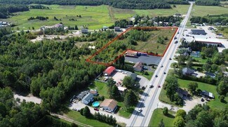 Plus de détails pour 624 Boulevard, Mont-laurier, QC - Terrain à vendre