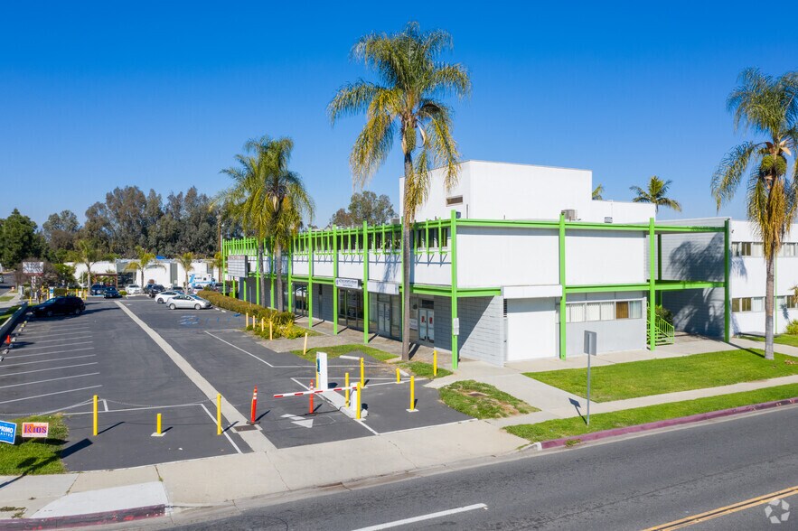 13330 Bloomfield Ave, Norwalk, CA à vendre - Photo de l’immeuble – Image 3 sur 15