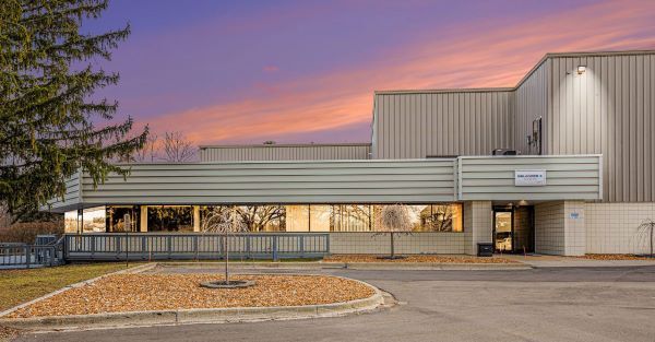 1001 Doheny Ct, Northville, MI à vendre - Photo de l’immeuble – Image 1 sur 6
