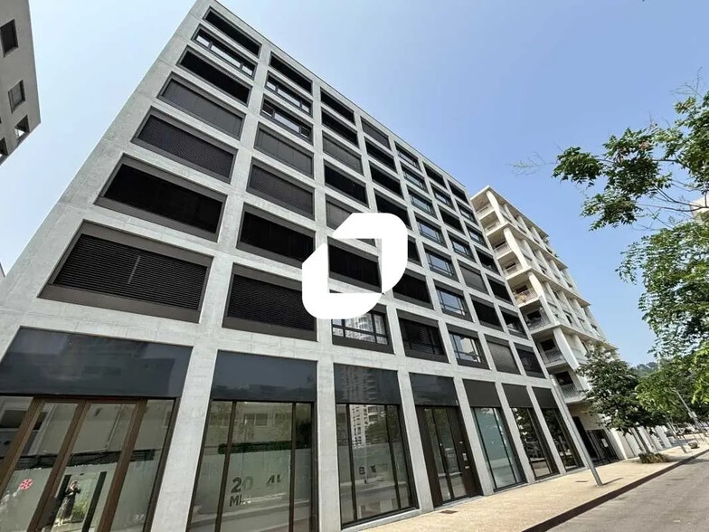 Bureau dans Lyon à louer - Photo de l’immeuble – Image 1 sur 9