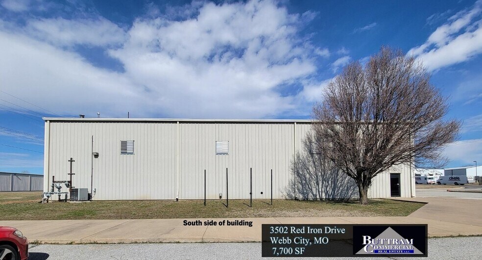 3502 Red Iron Dr, Webb City, MO à vendre - Photo de l’immeuble – Image 1 sur 12