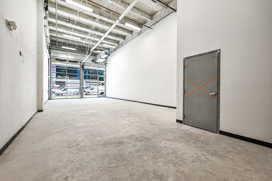 70 NW 28th St, Miami, FL à louer - Photo de l’immeuble – Image 3 sur 6