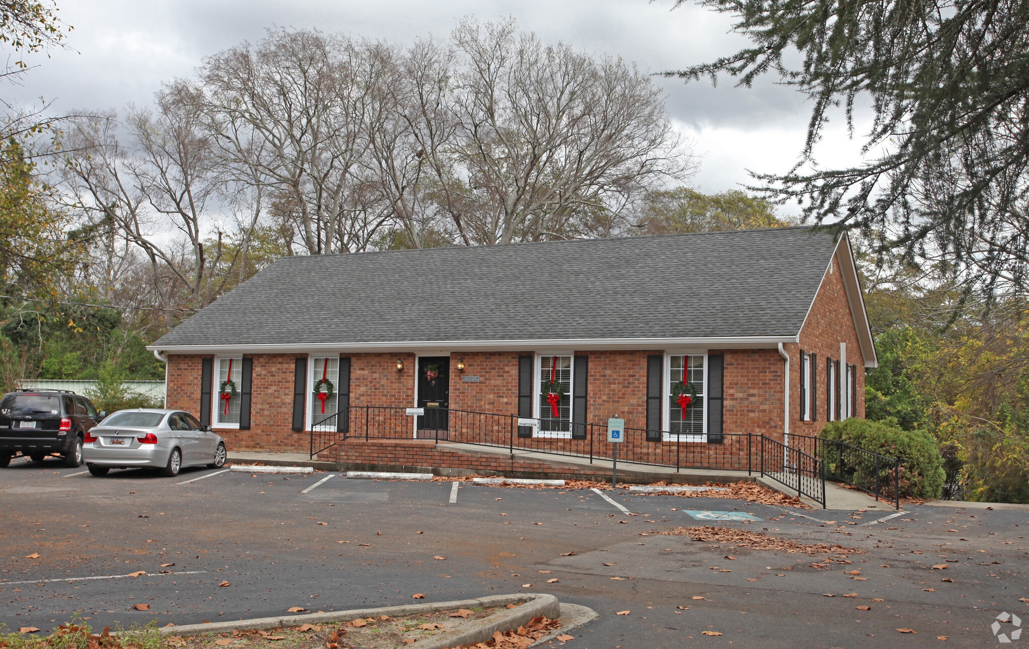 306 Laurens St NW, Aiken, SC à louer Photo principale– Image 1 sur 5