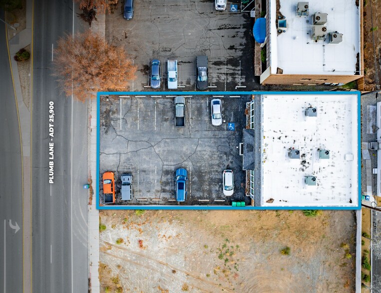 620 E Plumb Ln, Reno, NV à louer - Photo de l’immeuble – Image 2 sur 6