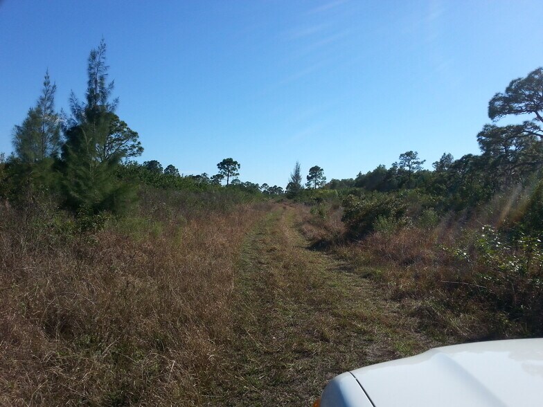 0 Cattle Dock Point, Port Charlotte, FL à vendre - Photo de l’immeuble – Image 2 sur 3