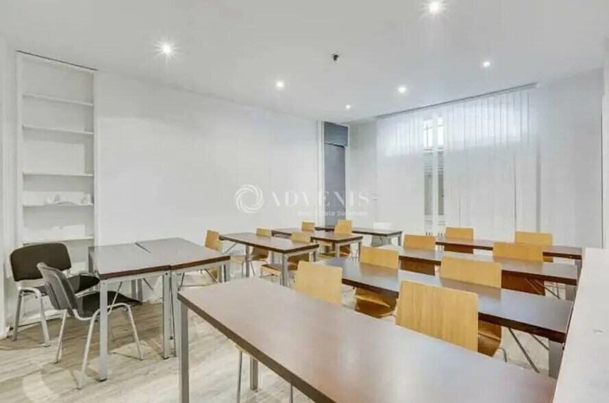 Bureau dans Paris à louer - Photo de l’immeuble – Image 3 sur 6