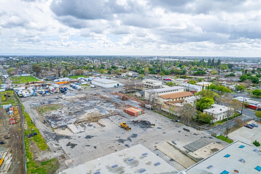 1801-1821 E Market St, Stockton, CA à vendre - Photo de l’immeuble – Image 2 sur 10