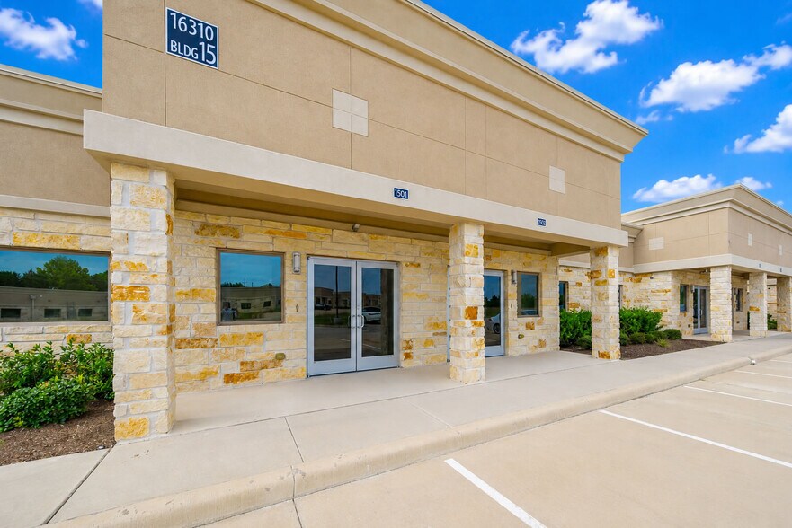 16310 State Highway 249, Houston, TX à vendre - Photo de l’immeuble – Image 2 sur 15