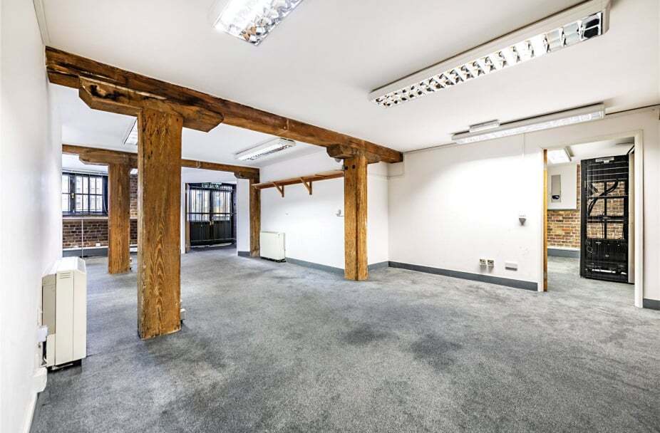 13 Mill St, Londres à louer Photo intérieure– Image 1 sur 9