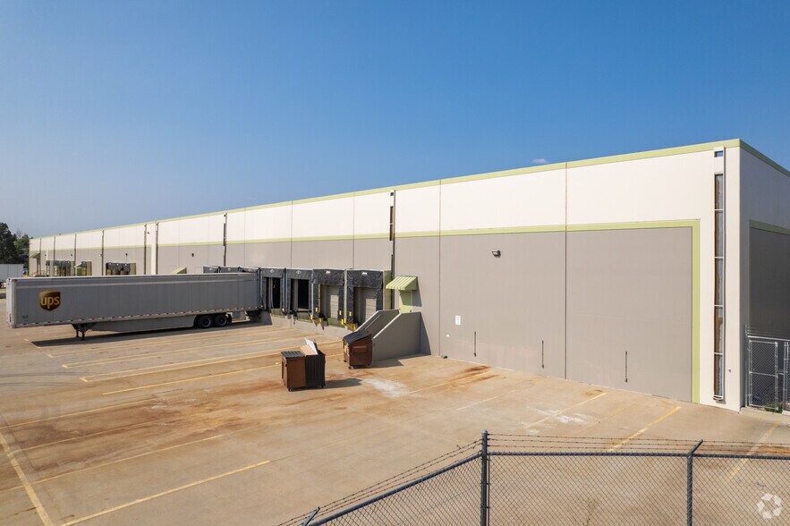 6325 Spine Rd, Boulder, CO à louer - Photo de l’immeuble – Image 3 sur 5