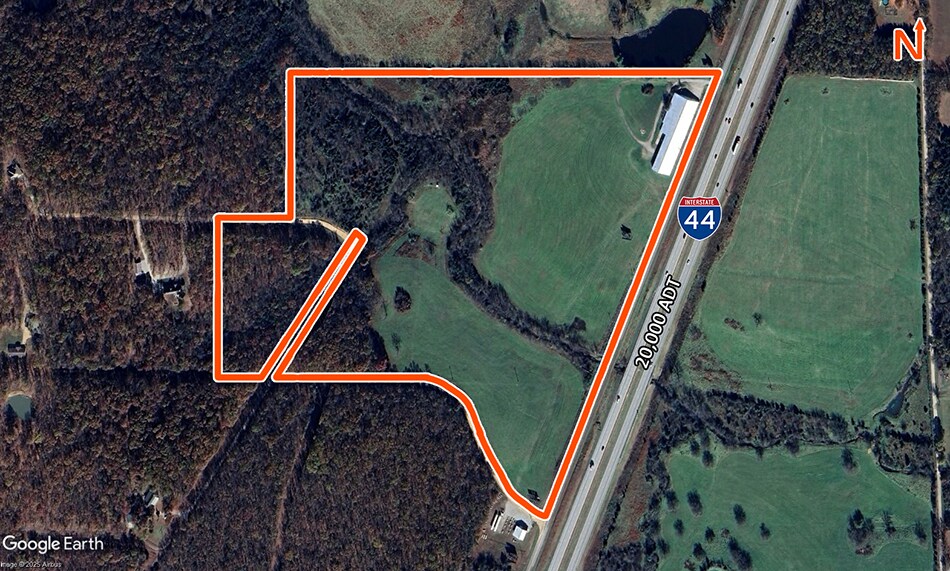 211 Martingale Dr, Conway, MO à louer - Photo de l’immeuble – Image 2 sur 9
