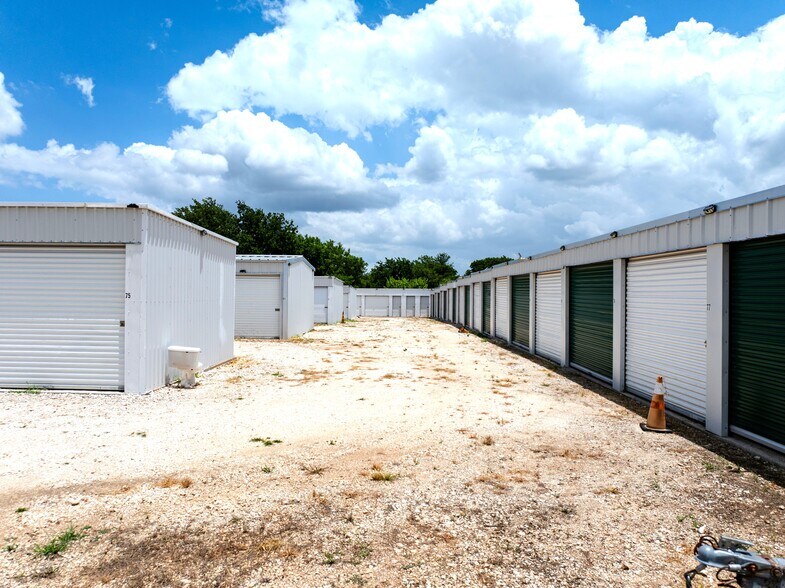 1424 TX-22 Hwy, Whitney, TX à vendre - Photo de l’immeuble – Image 3 sur 17