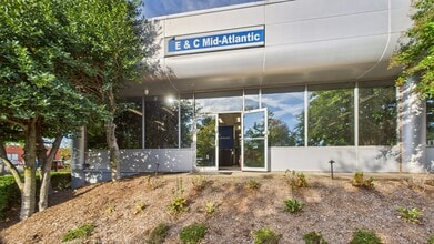 14012-14018 Sullyfield Cir, Chantilly, VA à louer Autre– Image 2 sur 26