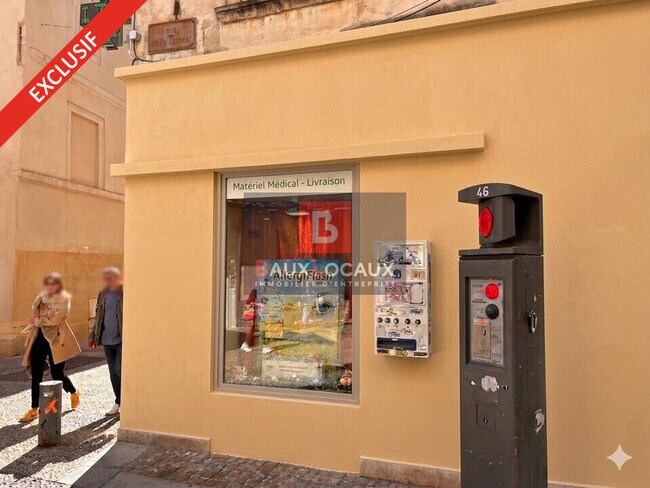 Plus de détails pour Local commercial à vendre