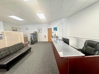 Plus de détails pour 1224 Hyde Park Ave, Hyde Park, MA - Bureau à louer