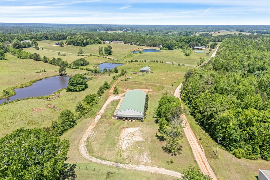 1049 County Road 539, Valley, AL à vendre - Photo de l’immeuble – Image 2 sur 25