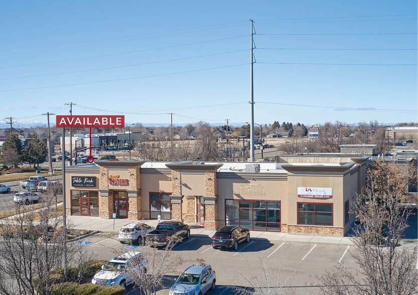 3230 N Eagle Rd, Meridian, ID à louer - Photo de l’immeuble – Image 1 sur 2