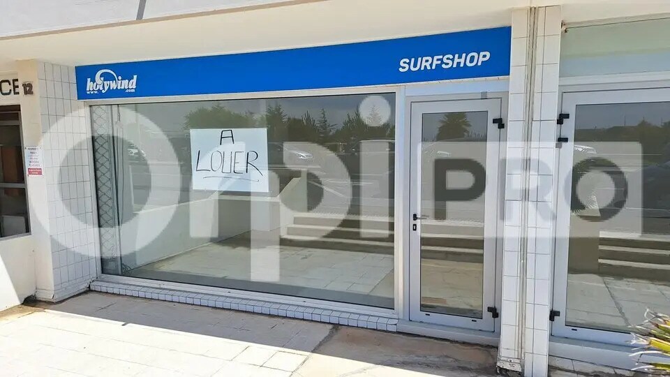 Local commercial dans Pornichet à louer - Photo de l’immeuble – Image 2 sur 4