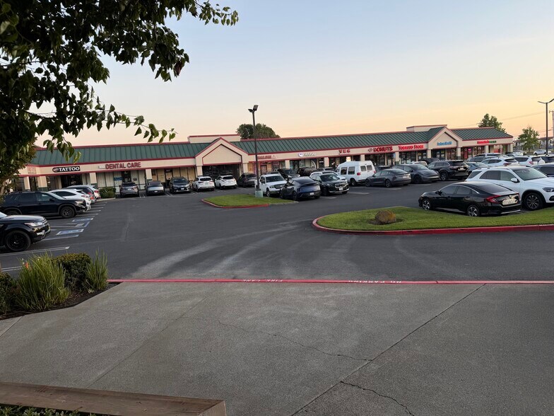 4380 Sonoma Blvd, Vallejo, CA à louer - Photo de l’immeuble – Image 3 sur 9