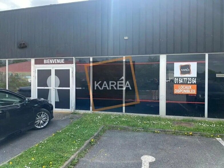 Local commercial dans Mareuil-lès-Meaux à louer - Photo de l’immeuble – Image 1 sur 7