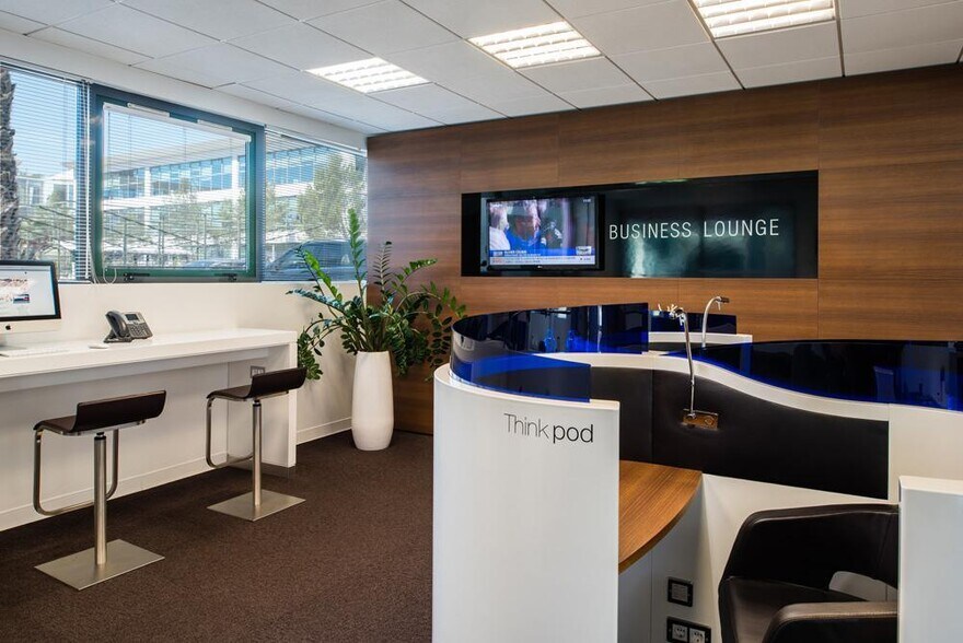 Espace de coworking dans Mougins à louer - Photo intérieure – Image 2 sur 67