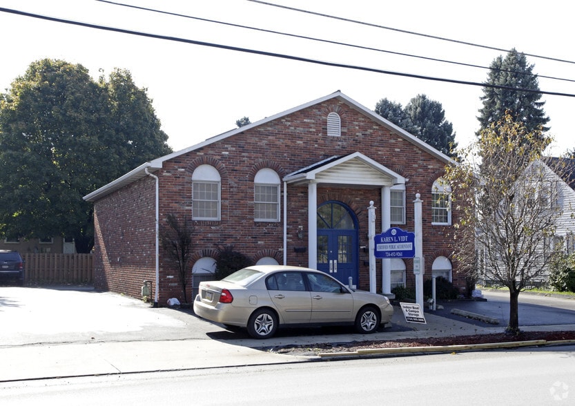 626 W New Castle St, Zelienople, PA à louer - Photo principale – Image 1 sur 3