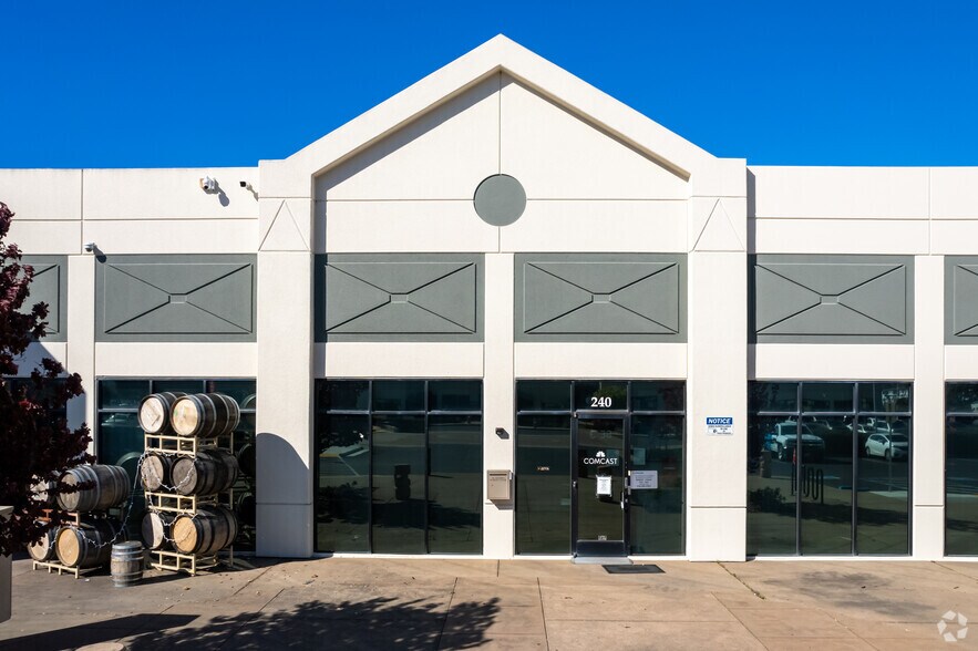 1387-1401 Marina Way S, Richmond, CA à louer - Photo de l’immeuble – Image 3 sur 5