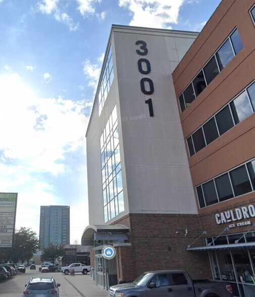 3001 Knox St, Dallas, TX à louer - Photo de l’immeuble – Image 3 sur 10